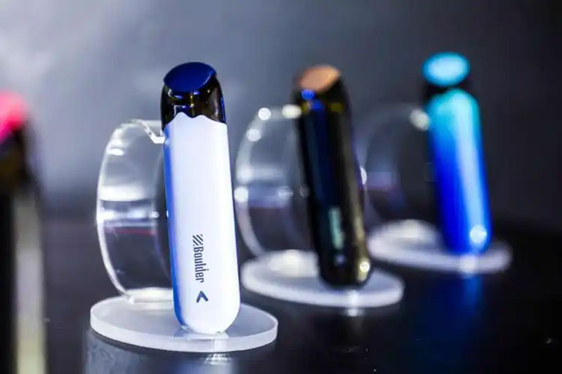 The Influence of Bella Hadid on E-Cigarette Trends